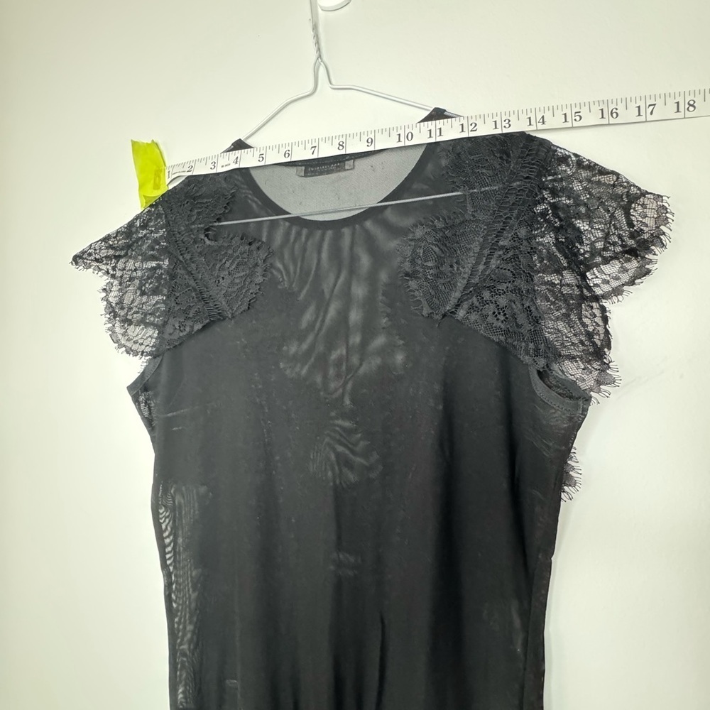 ZARA Lace Bodysuit | Size M | Flattering Fit & Unique Details - Picture 8 of 11